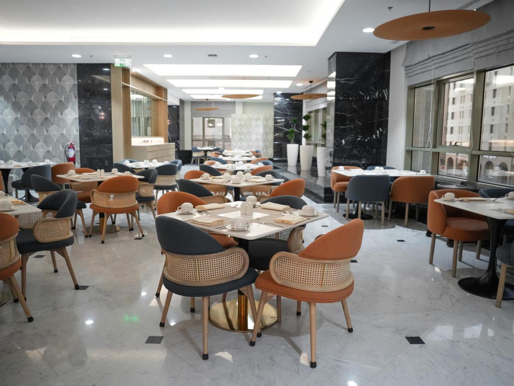 Rotana Al Manakha Madinah Hotel Медина Екстериор снимка